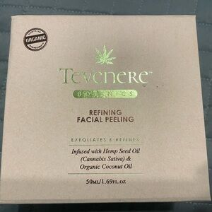 Tevenere refining facial peeling